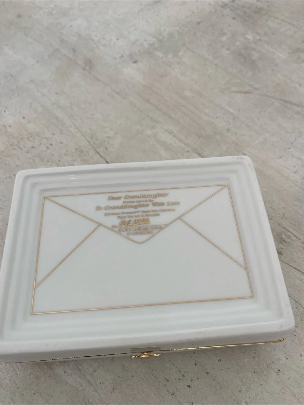 Dear Granddaughter Decorative Heirloom Porcelain Keepsake Music Box - Floral